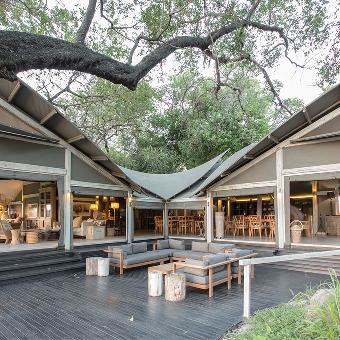 View Abu Camp in the 
Okavango Delta