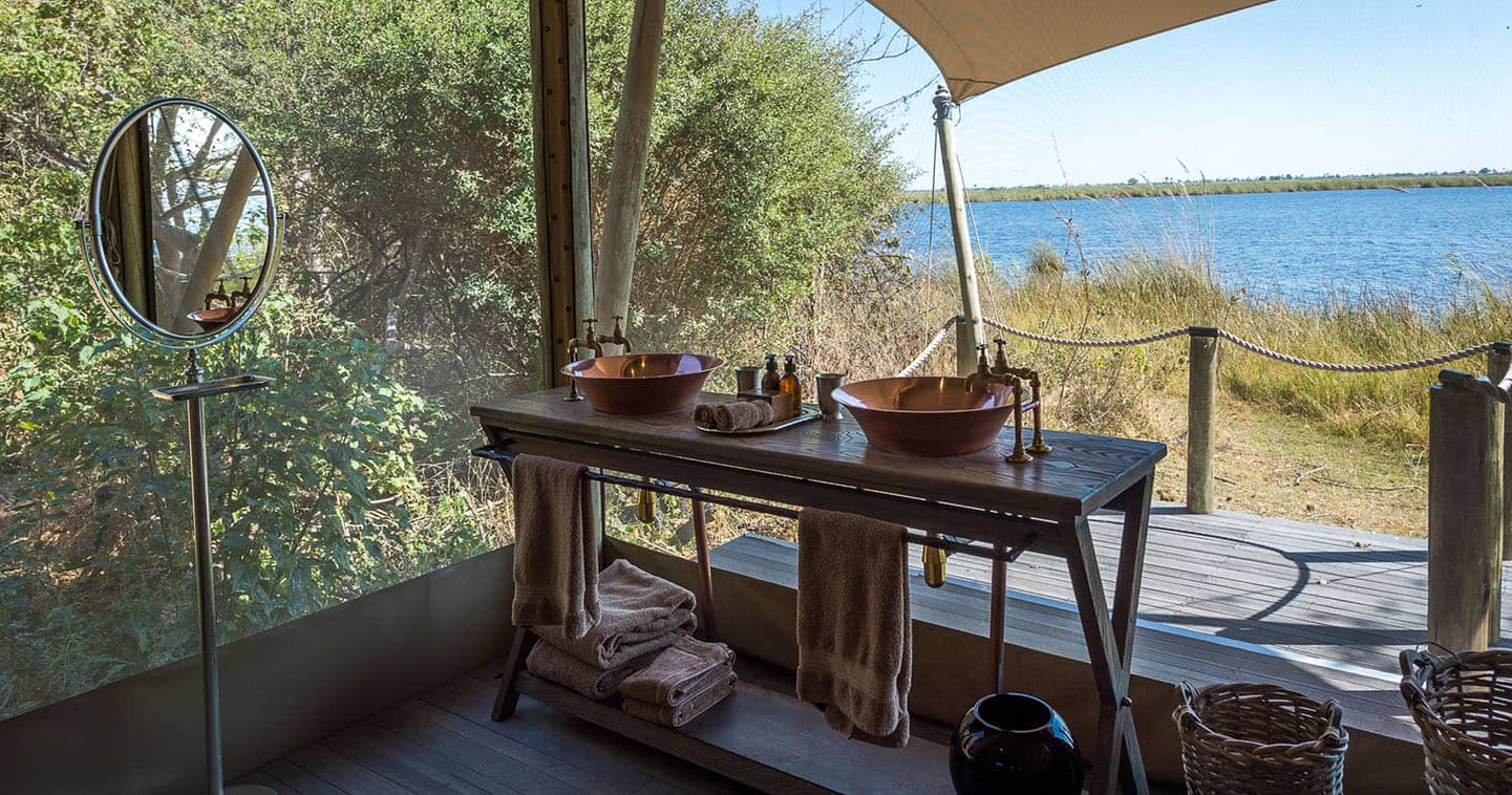 Duma Tau Bathroom in  Okavango Delta